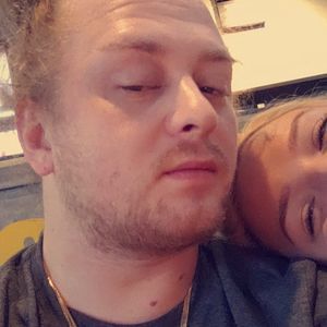 Meet your Posher, Charles